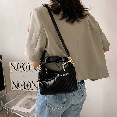 Women Fashion Crossbody Bag PU Leather Pleated Cloud Small Tote Bags